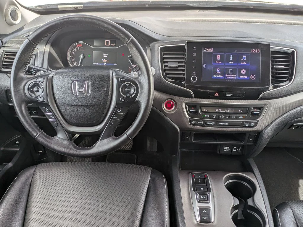Used 2023 Black Honda RTL image 27