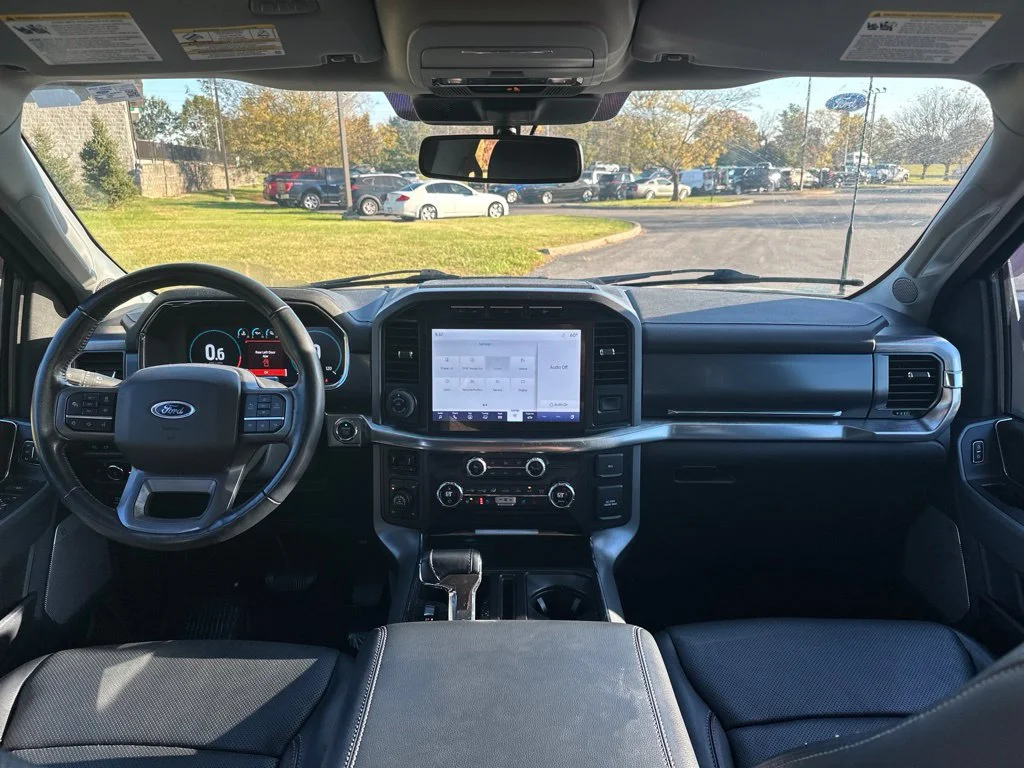 Used 2021 Blue Ford Lariat image 4