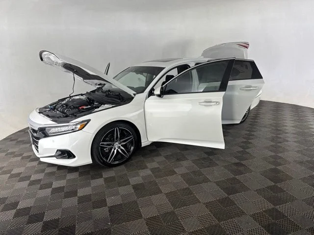 Used 2021  Honda Touring 2.0T image 12