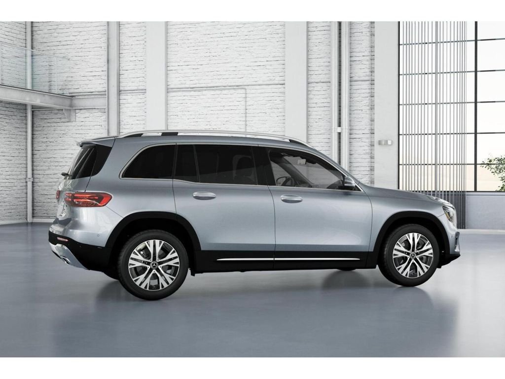 New 2026 Cirrus Silver Metallic Mercedes-Benz GLB 250 image 18