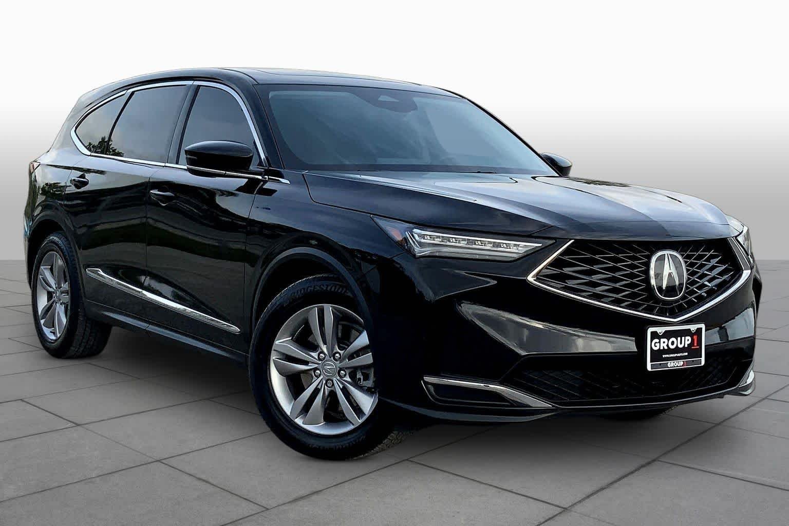 Used 2025 Majestic Black Pearl Acura  image 3