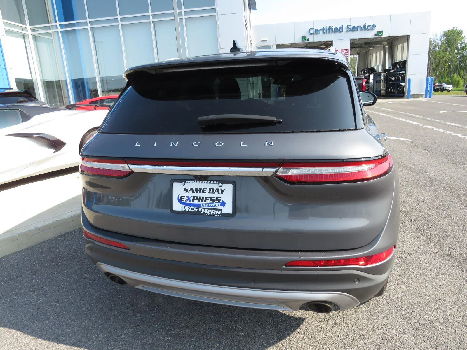 Used 2022 Asher Gray Metallic Clearcoat Lincoln Standard image 6