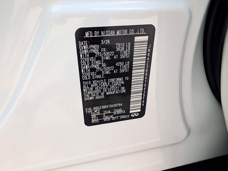 New 2026 Radiant White INFINITI LUXE image 26