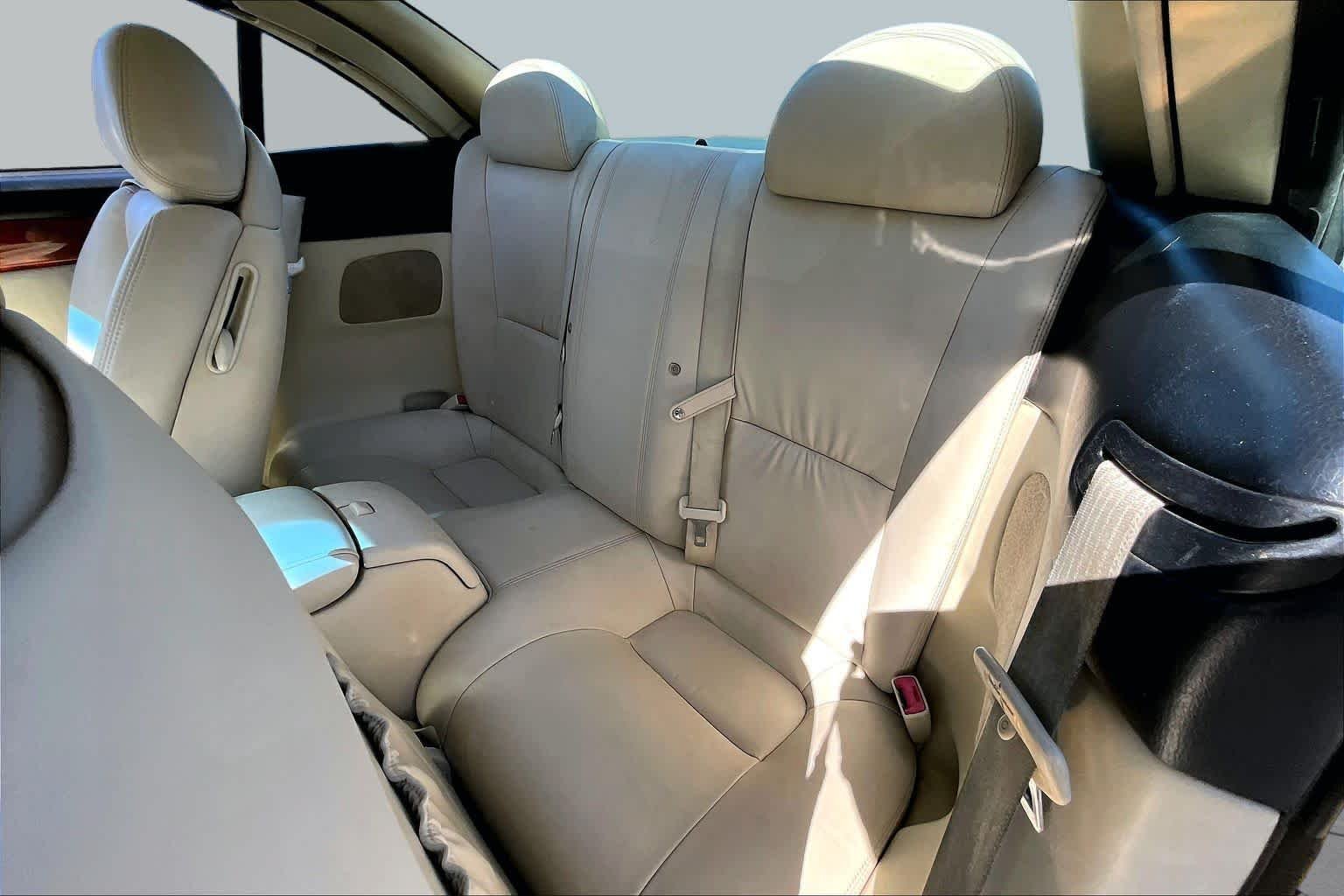 Used 2006 Matador Red Mica Lexus  image 16