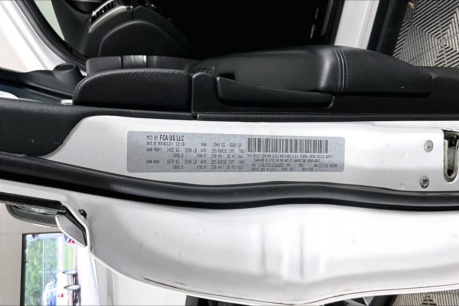 Used 2019 Bright White Clearcoat Jeep Limited image 36