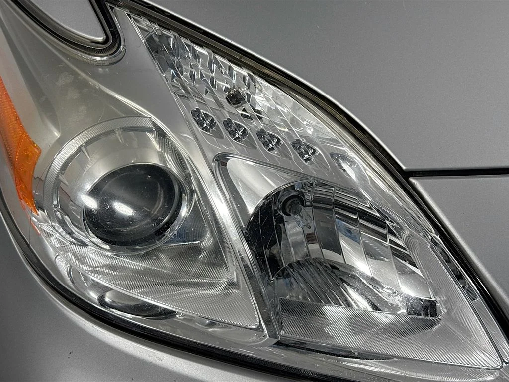 Used 2014 Classic Silver Metallic Toyota Three image 35