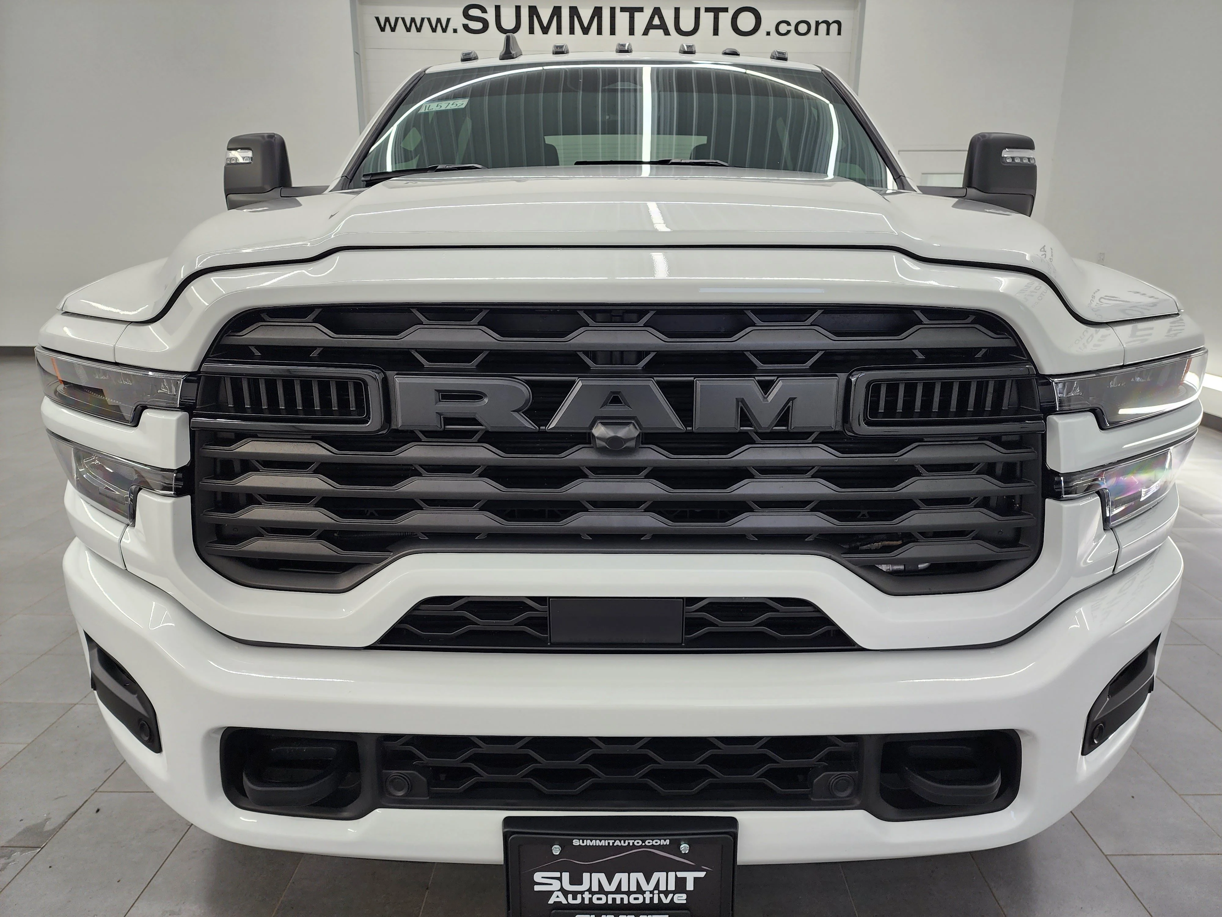 Used 2025 Bright White Clearcoat Ram Big Horn image 22