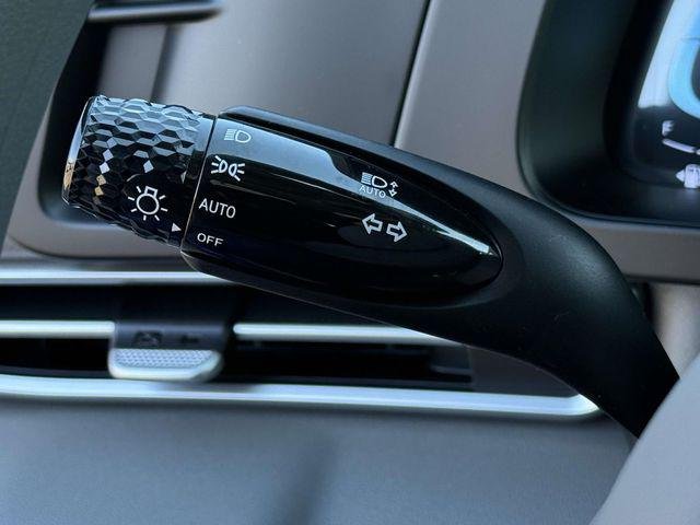 New 2026 Blue Hyundai SE image 23
