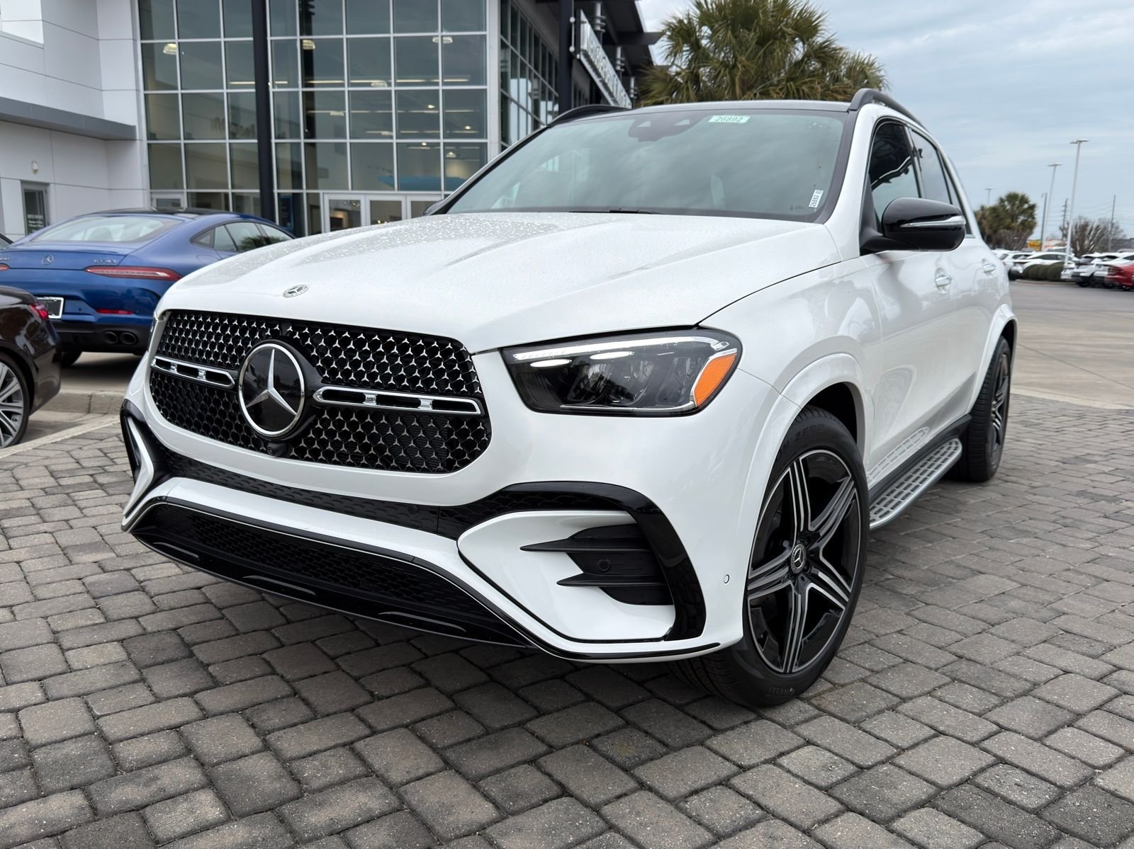 New 2026 Polar White Mercedes-Benz GLE 450 image 1