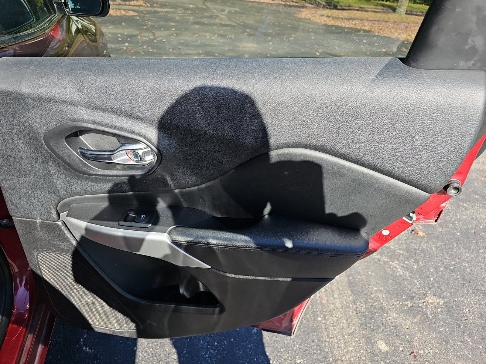 Used 2017 Deep Cherry Red Crystal Pearlcoat Jeep Overland image 14