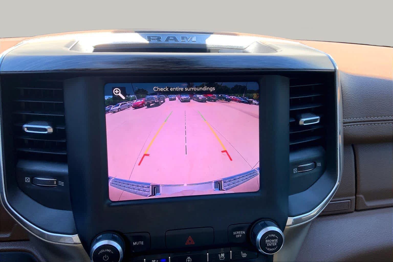Used 2019 Delmonico Red Pearlcoat Ram Laramie image 28