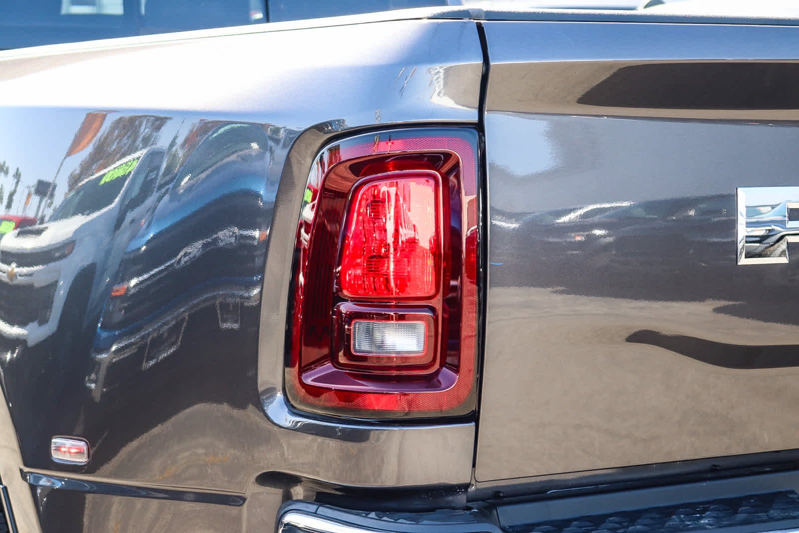 New 2027 Granite Crystal Metallic Clear-Coat Exterior Paint RAM Tradesman image 7