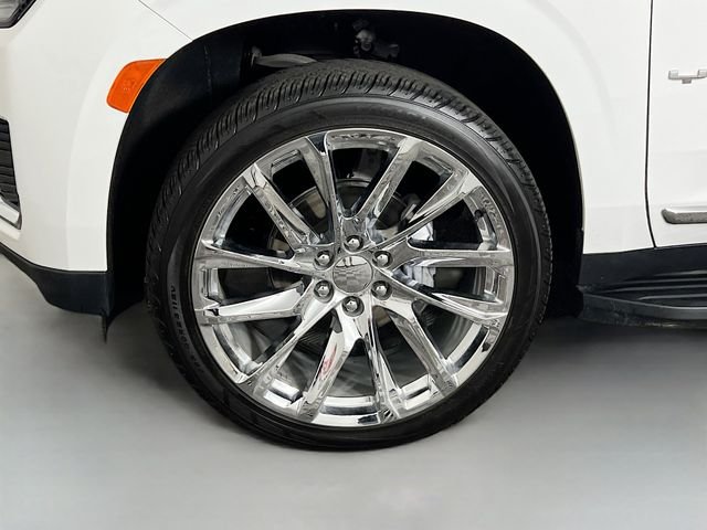 Used 2024 White GMC SLT image 18