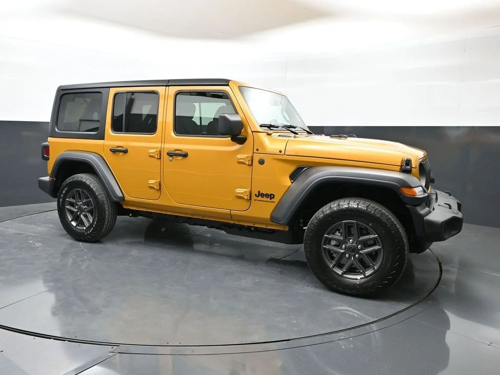 New 2026 Goldilocks Exterior Paint Jeep Sport S image 1