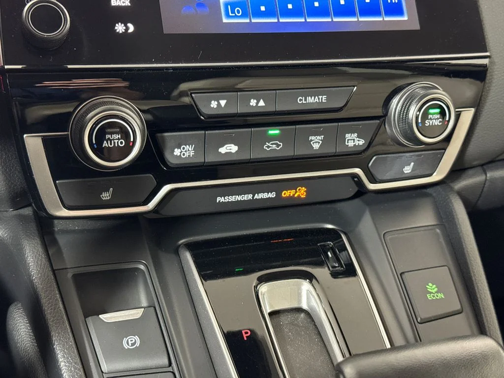 Certified Used 2018 White Honda Touring image 26