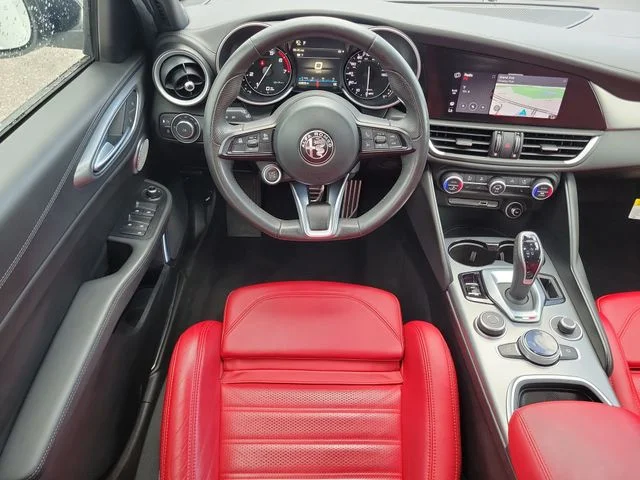 Used 2023 White Alfa Romeo Veloce image 14