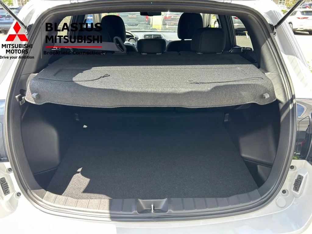 New 2025 White Mitsubishi 2.0 Trail Edition image 85