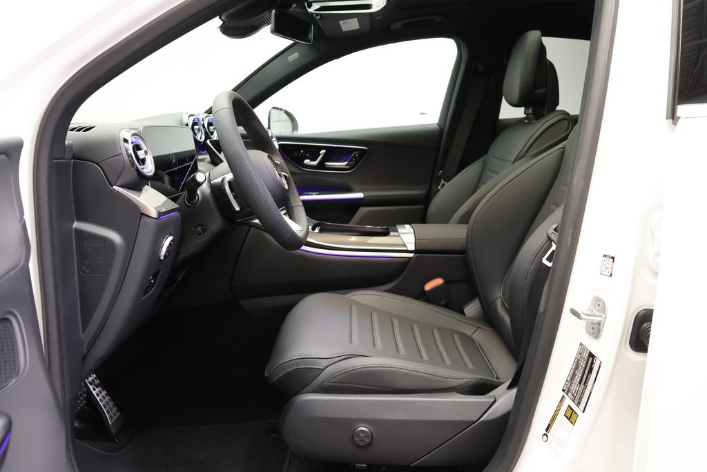 New 2026 Polar White Mercedes-Benz GLC 300 Coupe image 36
