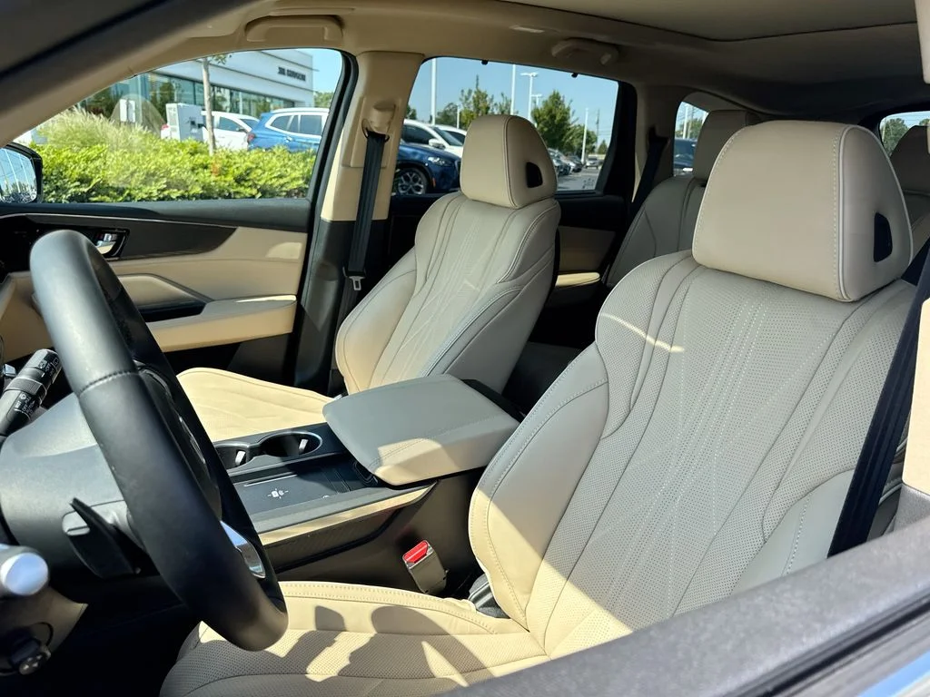 Used 2026  Acura Advance Package image 9