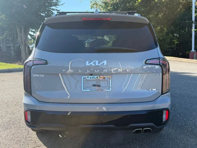 Certified Used 2024 Gray Kia EX X-Line image 4