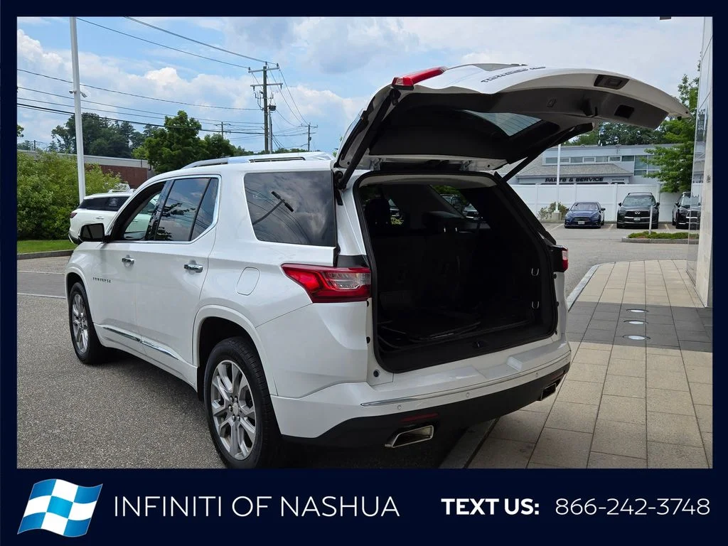 Used 2018 Beige Chevrolet Premier image 19