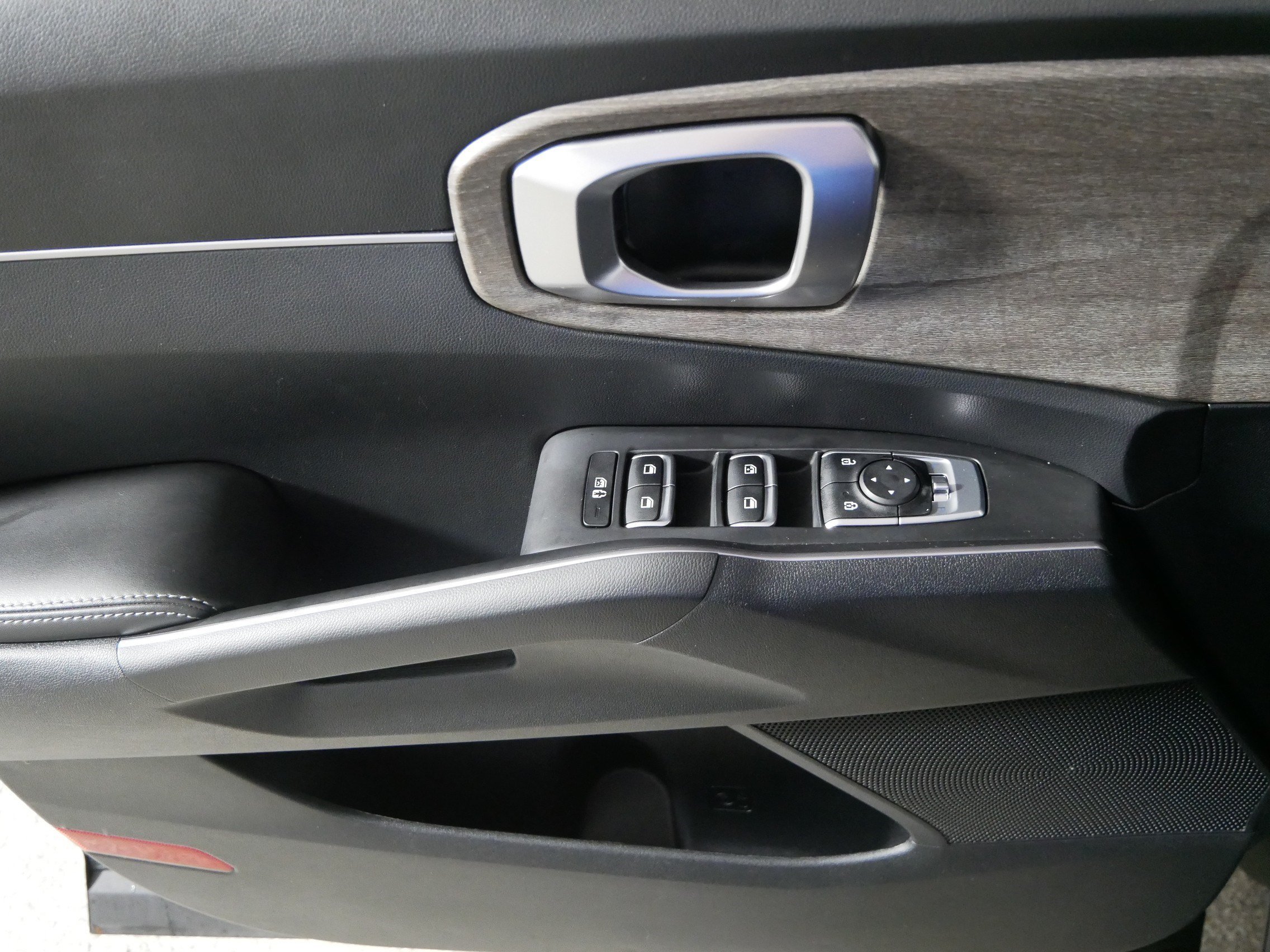 2022 Kia Sorento X-Line S - Photo 19