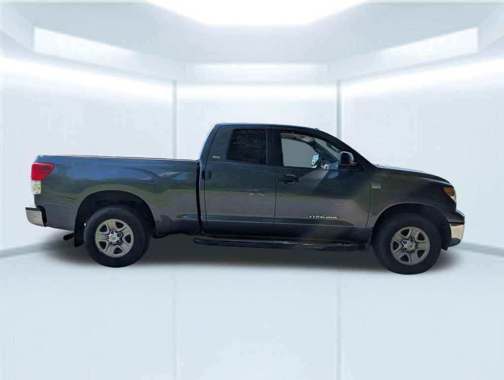 Used 2010  Toyota Grade image 8