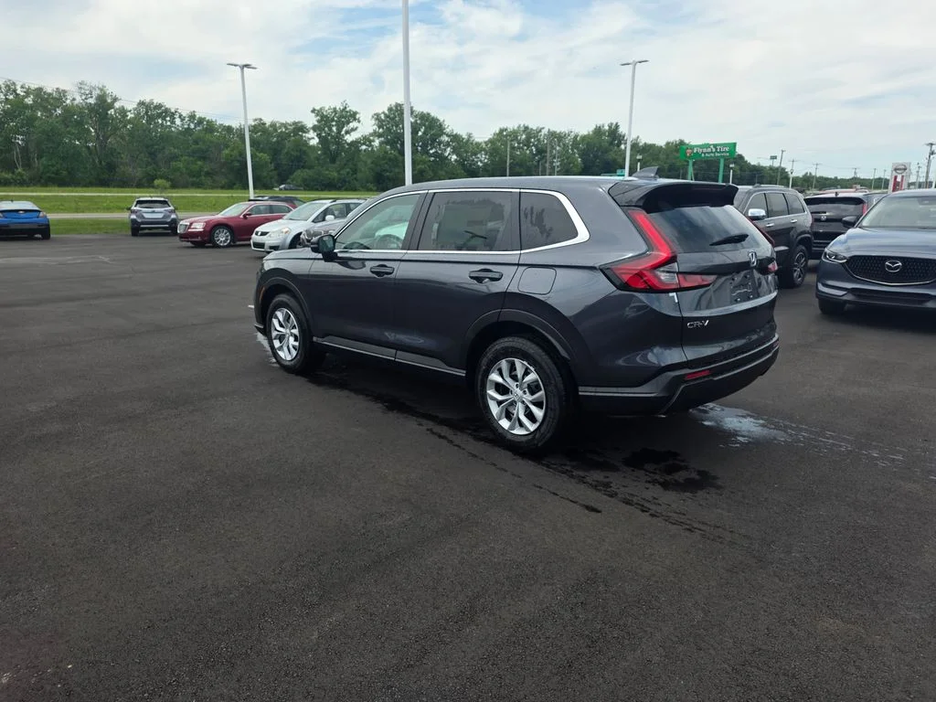 2026 Honda CR-V LX - Photo 5