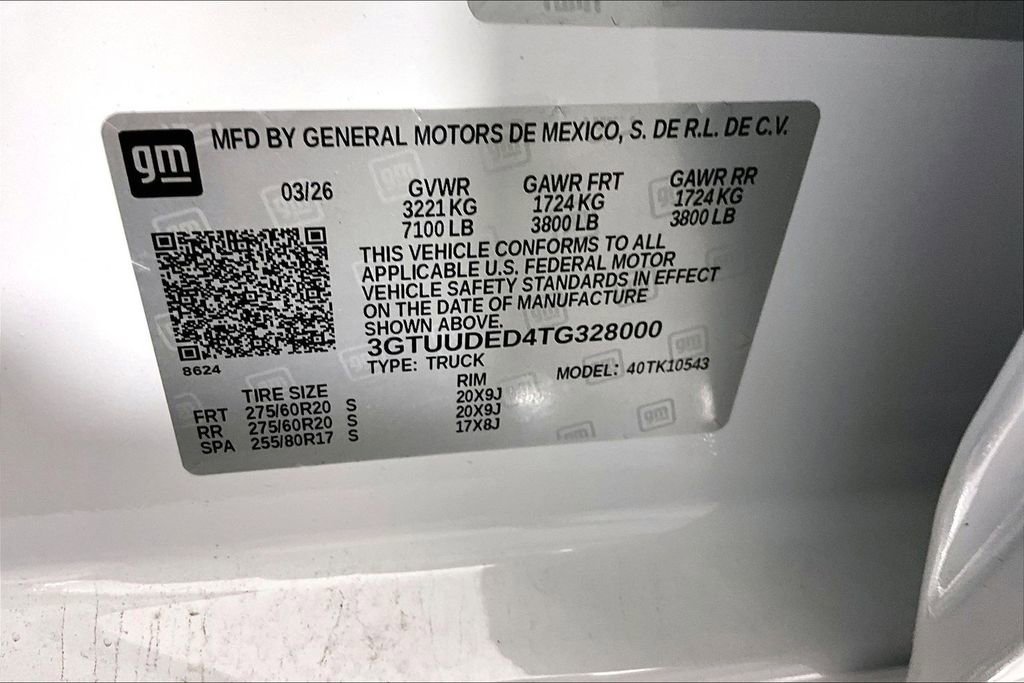 2026 GMC Sierra 1500 SLT - Photo 8