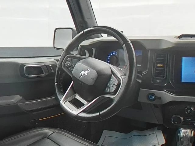 Used 2021 White Ford Badlands image 35