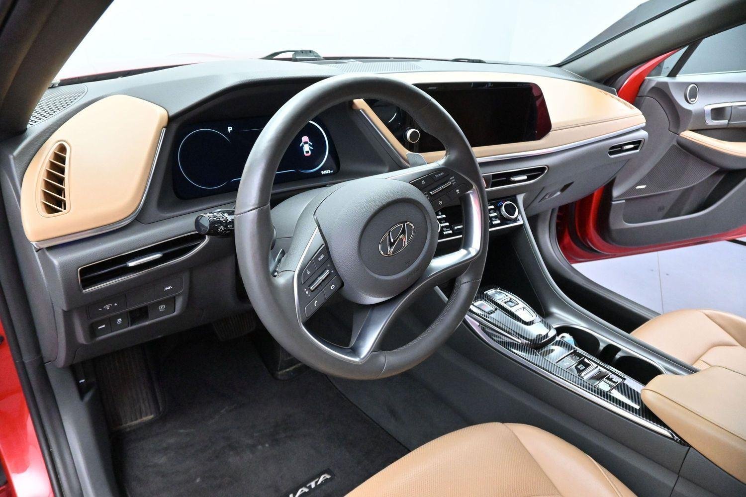 Used 2021 Calypso Red Hyundai Limited image 16