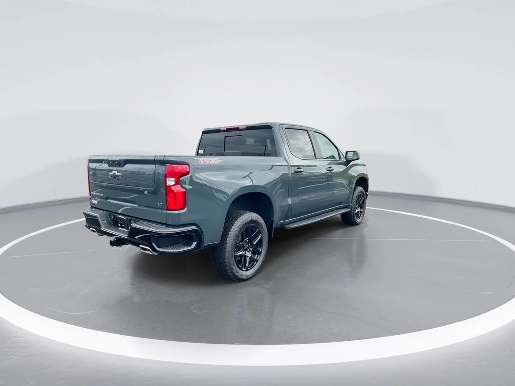 Used 2025 Gray Chevrolet LT Trail Boss image 8