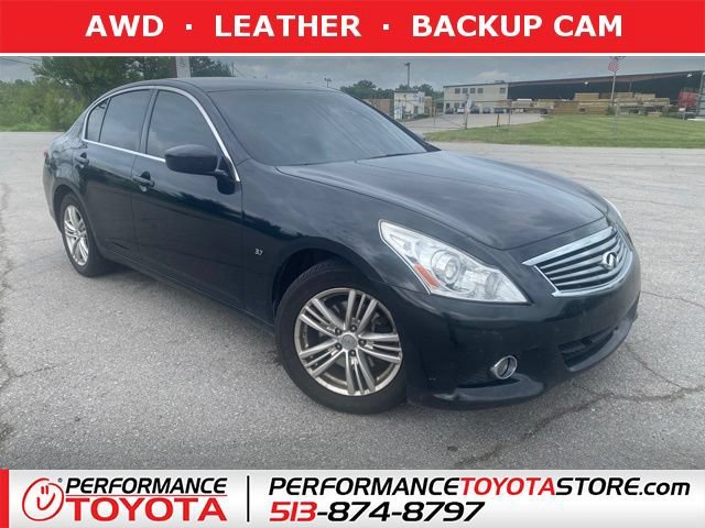 Used 2015 Black Obsidian INFINITI  image 1