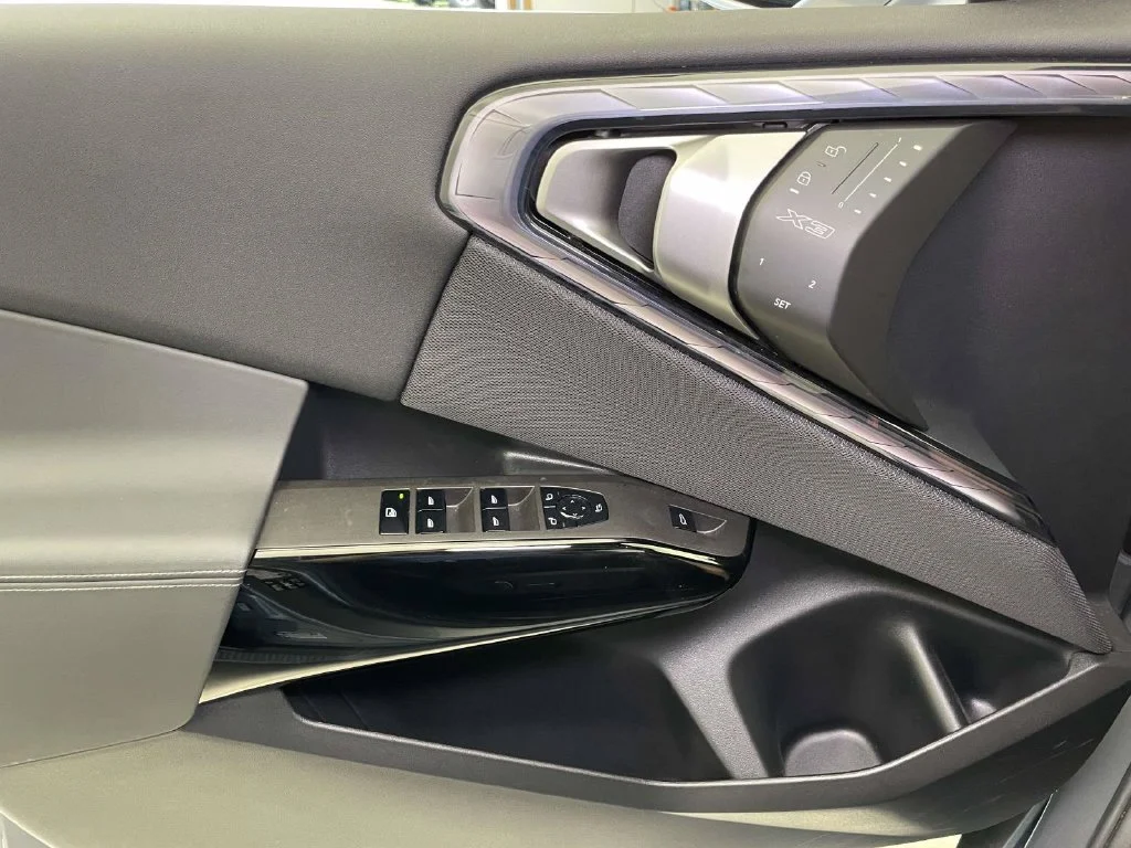 2026 BMW X3 30 - Photo 29