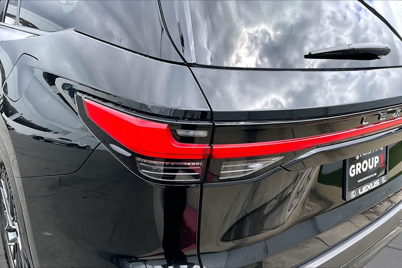 Certified Used 2025 Caviar Lexus  image 28