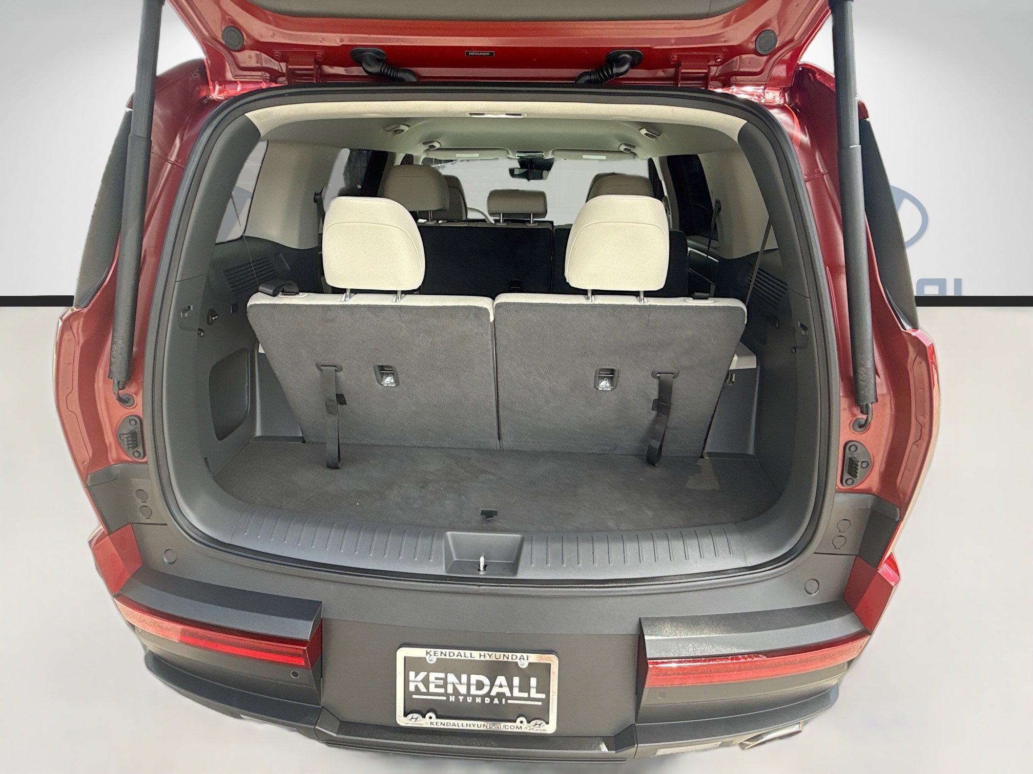 Used 2024 Ultimate Red Hyundai SEL image 23