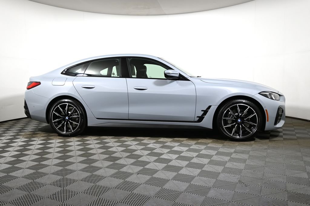 Used 2026 Gray BMW xDrive40 image 8