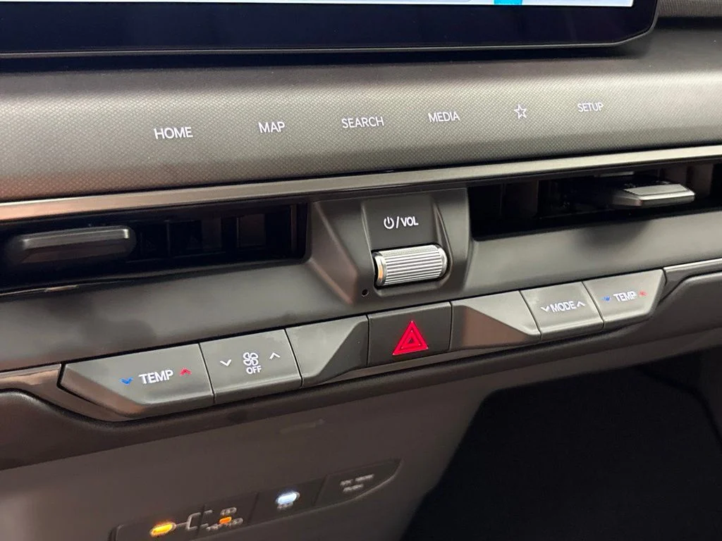 New 2026 Ocean Blue Kia Wind AWD image 41
