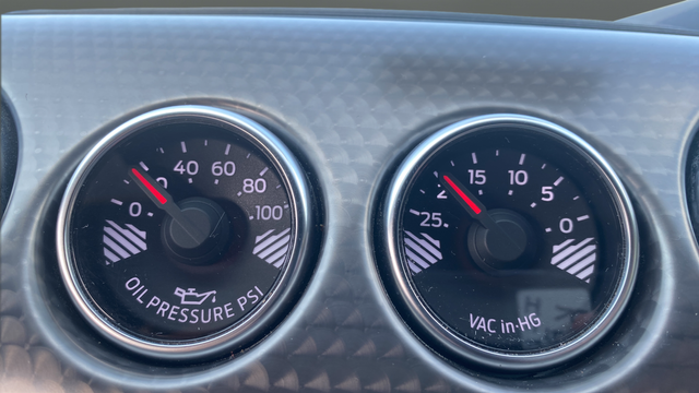 Used 2022 Gray Metallic Ford GT Premium image 26