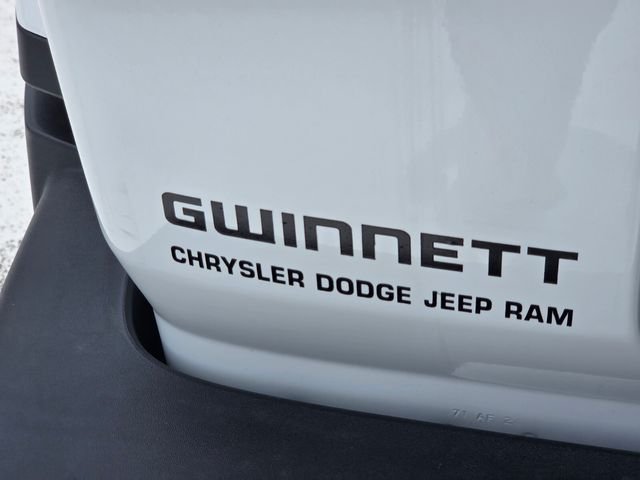 New 2026 Bright White Clear-Coat Exterior Paint Jeep 85th Anniversary Edition image 32