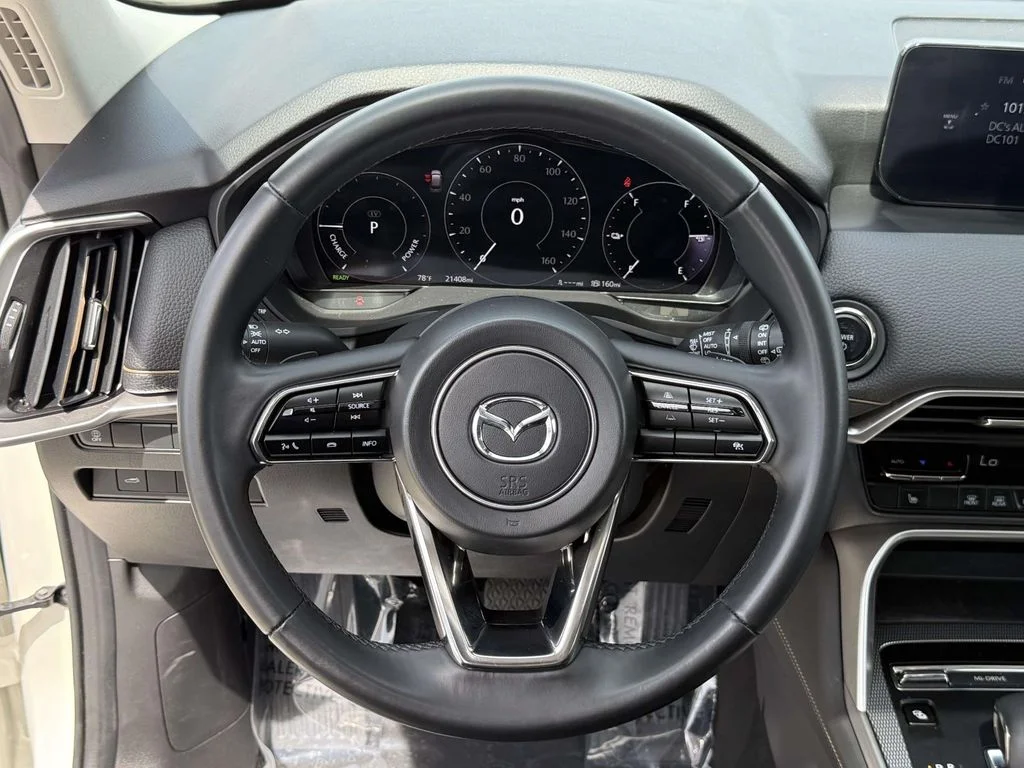 Used 2024 White Mazda Preferred image 18