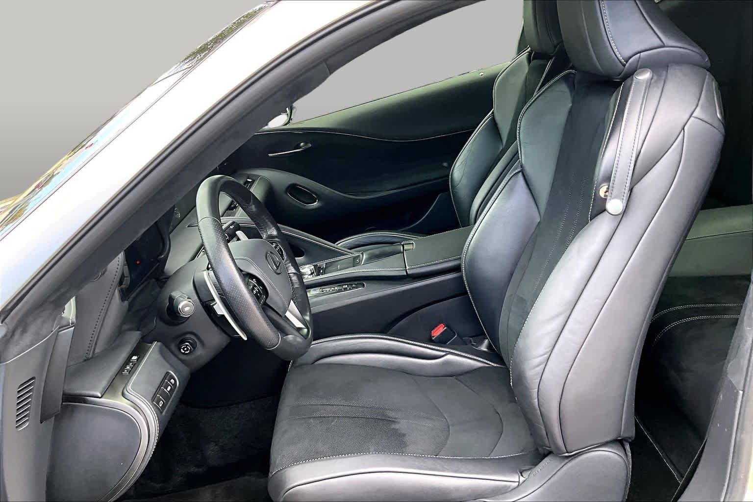 Used 2019 Atomic Silver Lexus  image 8
