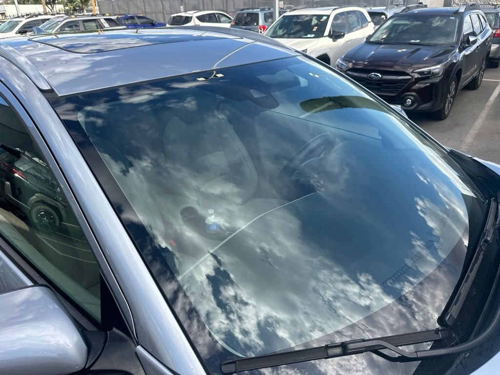 Used 2019  Honda EX-L image 5