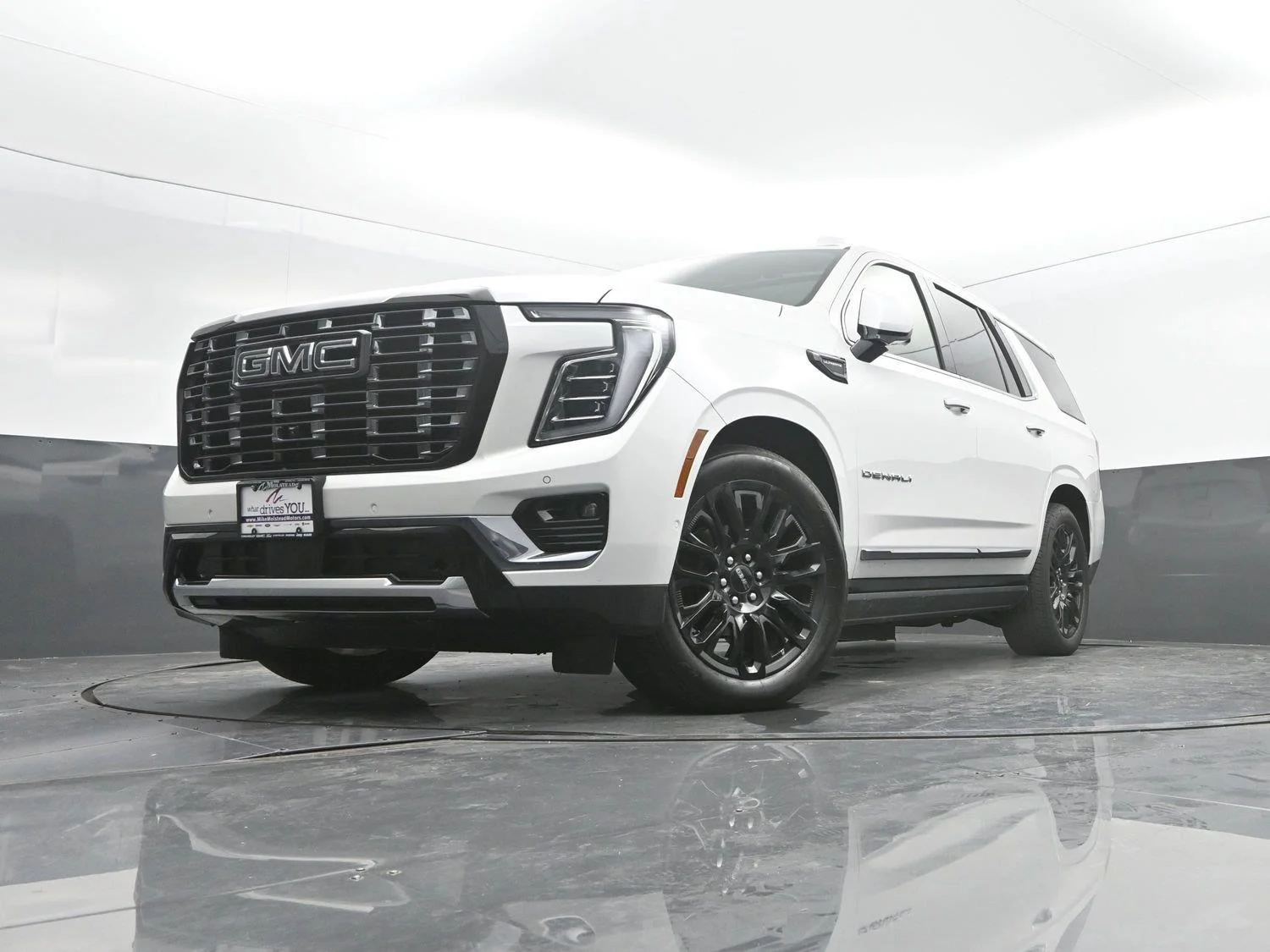 2025 GMC Yukon Denali Ultimate - Photo 53