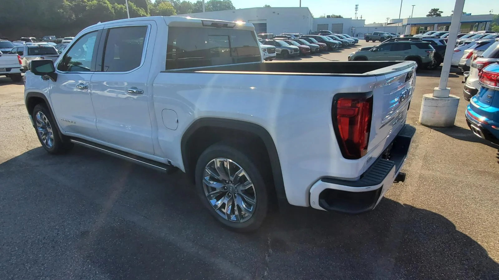 Used 2023 Summit White GMC Denali image 8