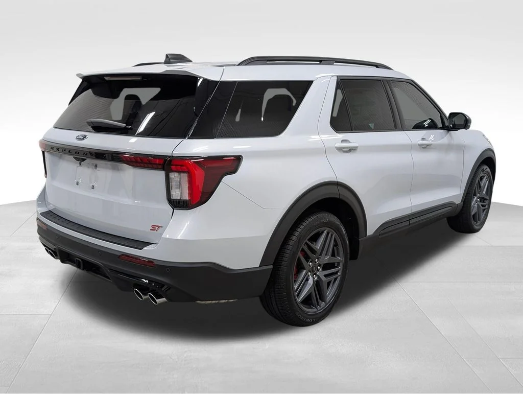 New 2026 Space White Metallic Ford ST image 19