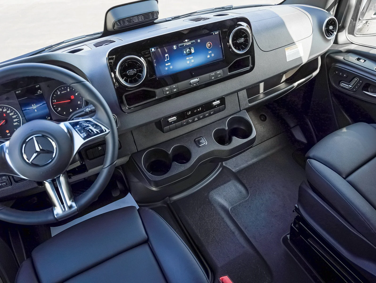 New 2026 Obsidian Black Mercedes-Benz  image 19