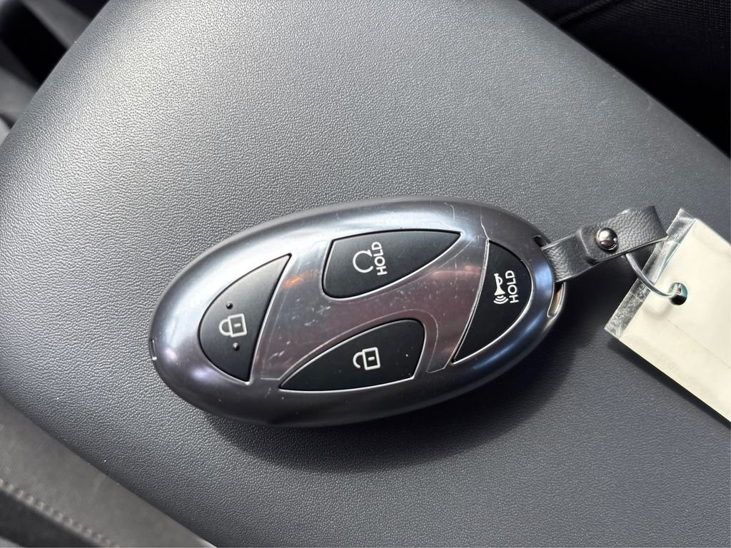 2026 Hyundai Kona SE - Photo 32