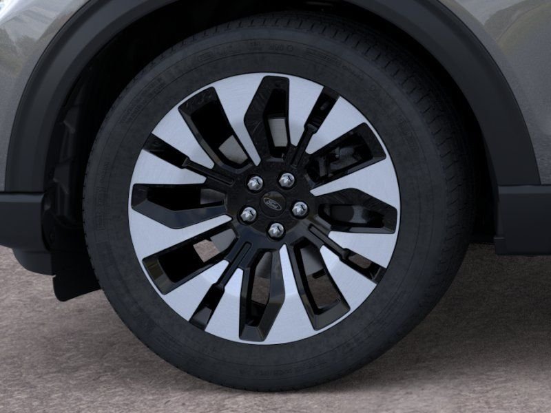 New 2026 Gray Metallic Ford Platinum™ image 19