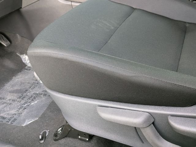 2025 Nissan KICKS PLAY Base - Photo 21